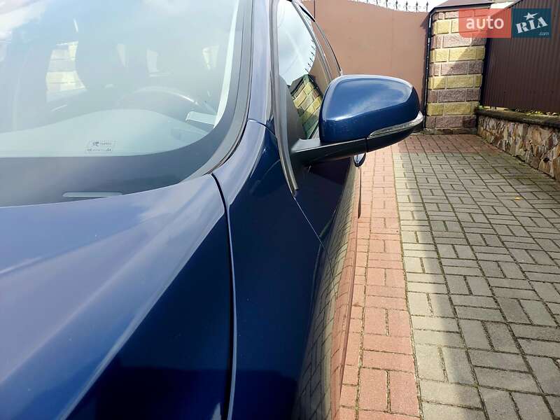 Універсал Volvo V60 2014 в Бродах