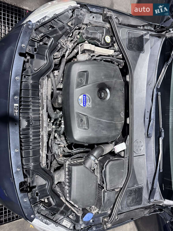 Универсал Volvo V60 2014 в Львове