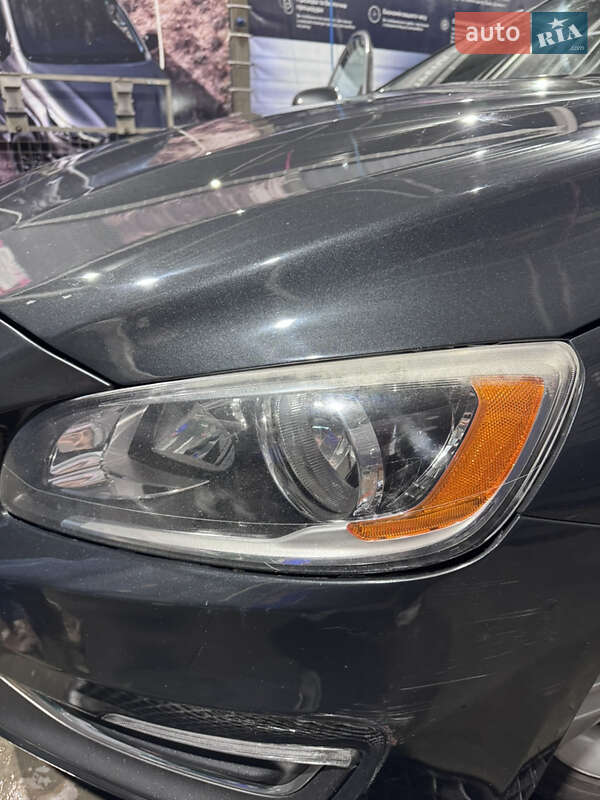 Универсал Volvo V60 2014 в Львове
