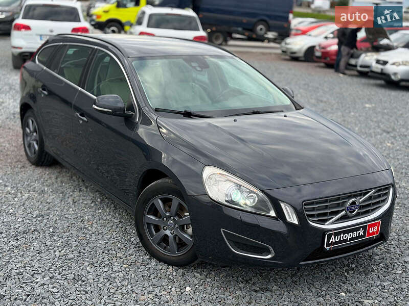 Универсал Volvo V60 2013 в Львове
