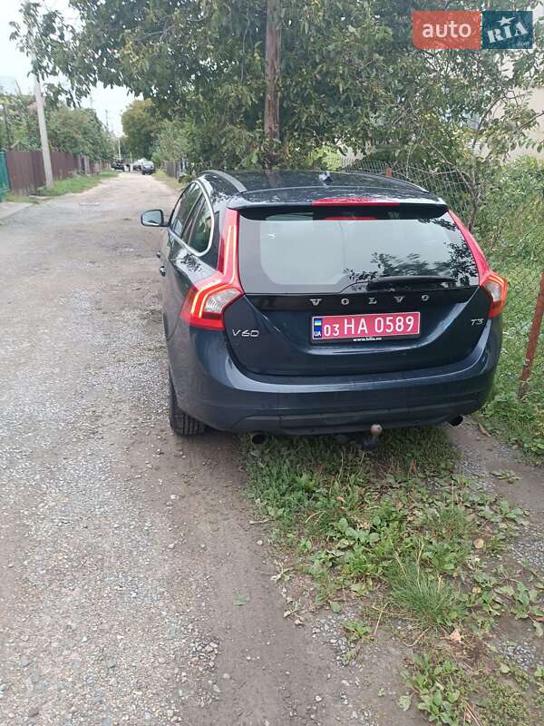 Универсал Volvo V60 2012 в Золочеве