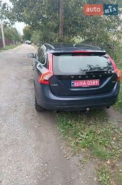 Універсал Volvo V60 2012 в  фото 3 Універсал Volvo V60 2012 в