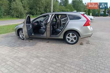 Volvo V60 2011 Volvo V60 2011
