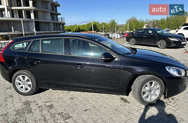 Універсал Volvo V60 2012 в 