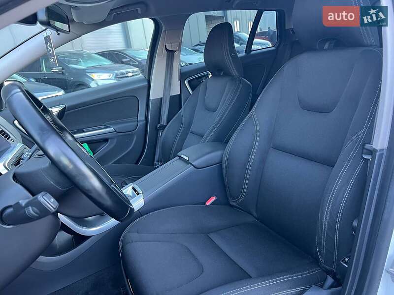 Універсал Volvo V60 2014 в Львові
