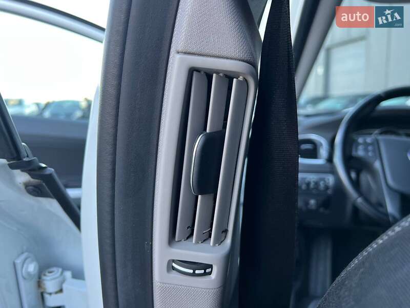 Універсал Volvo V60 2014 в Львові