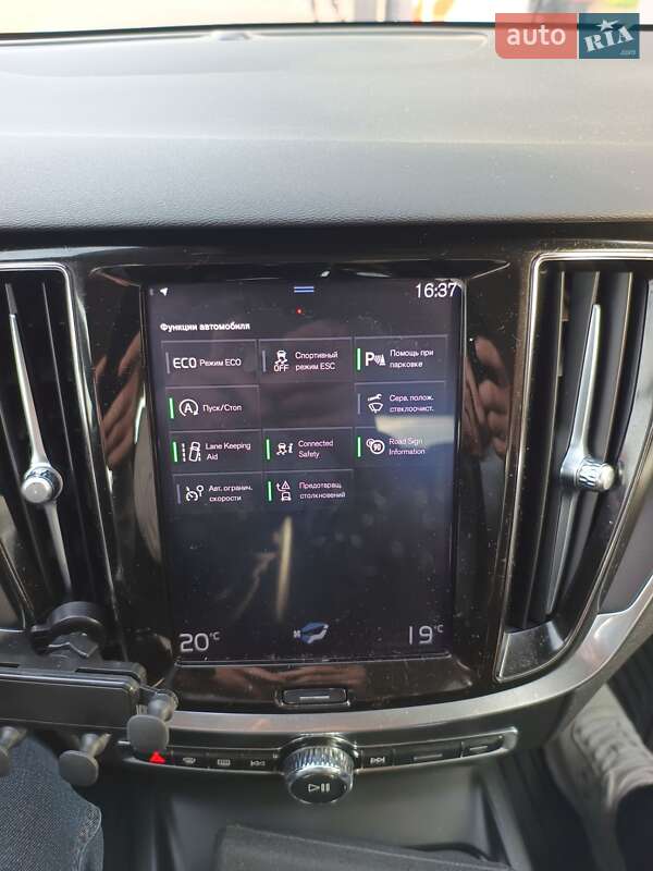 Универсал Volvo V60 2019 в Каменке-Бугской фото 14 Универсал Volvo V60 2019 в Каменке-Бугской