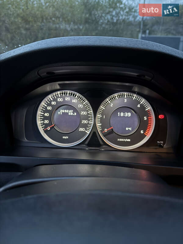Універсал Volvo V60 2011 в Трускавці