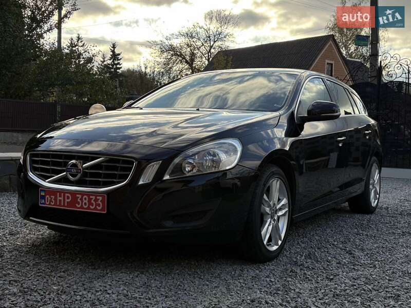 Універсал Volvo V60 2012 в Рівному фото 7 Універсал Volvo V60 2012 в Рівному