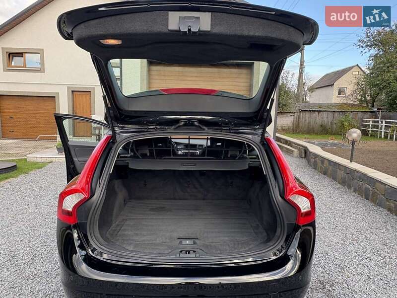 Універсал Volvo V60 2012 в Рівному фото 36 Універсал Volvo V60 2012 в Рівному