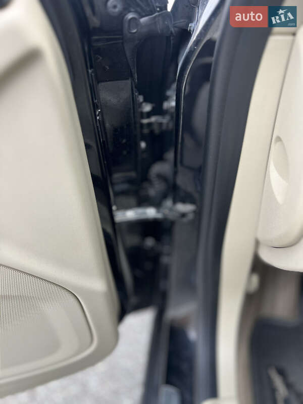 Универсал Volvo V60 2012 в Тернополе