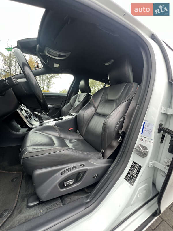 Універсал Volvo V60 2016 в Луцьку фото 5 Універсал Volvo V60 2016 в Луцьку