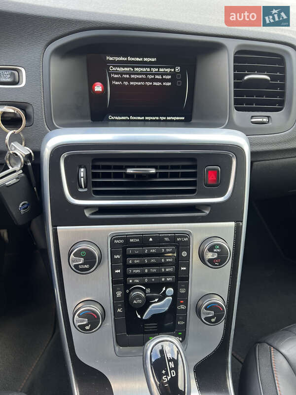 Універсал Volvo V60 2016 в Луцьку фото 46 Універсал Volvo V60 2016 в Луцьку