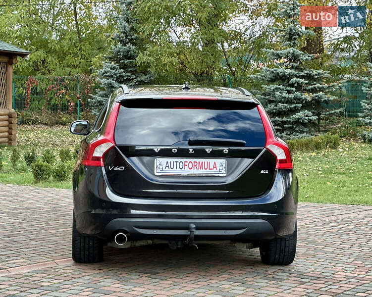 Універсал Volvo V60 2013 в Києві