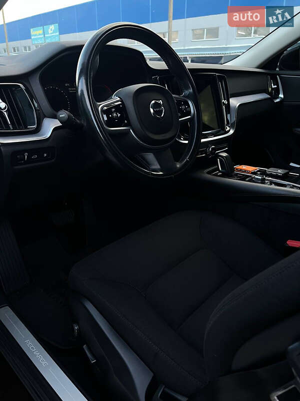 Універсал Volvo V60 2020 в Ромнах фото 17 Універсал Volvo V60 2020 в Ромнах