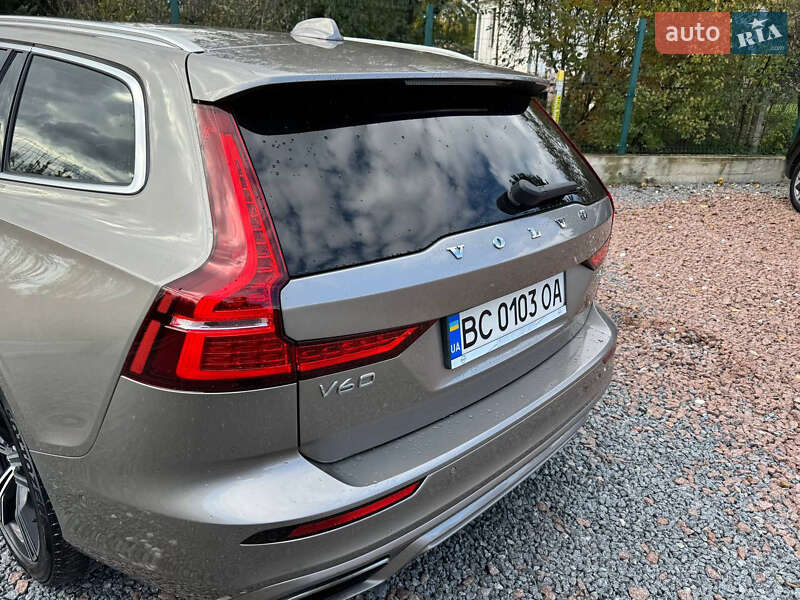 Универсал Volvo V60 2020 в Дрогобыче фото 38 Универсал Volvo V60 2020 в Дрогобыче