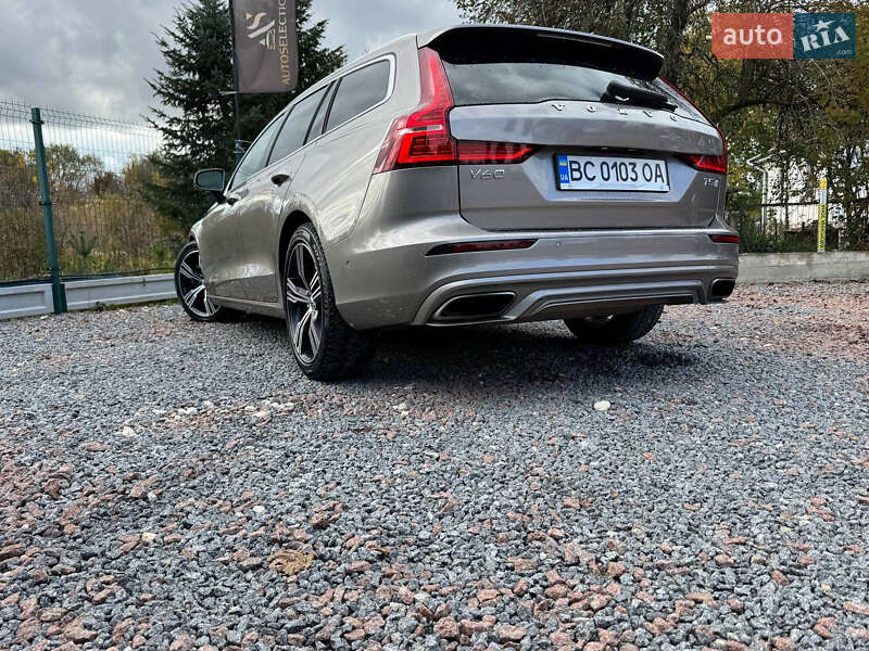 Универсал Volvo V60 2020 в Дрогобыче фото 41 Универсал Volvo V60 2020 в Дрогобыче