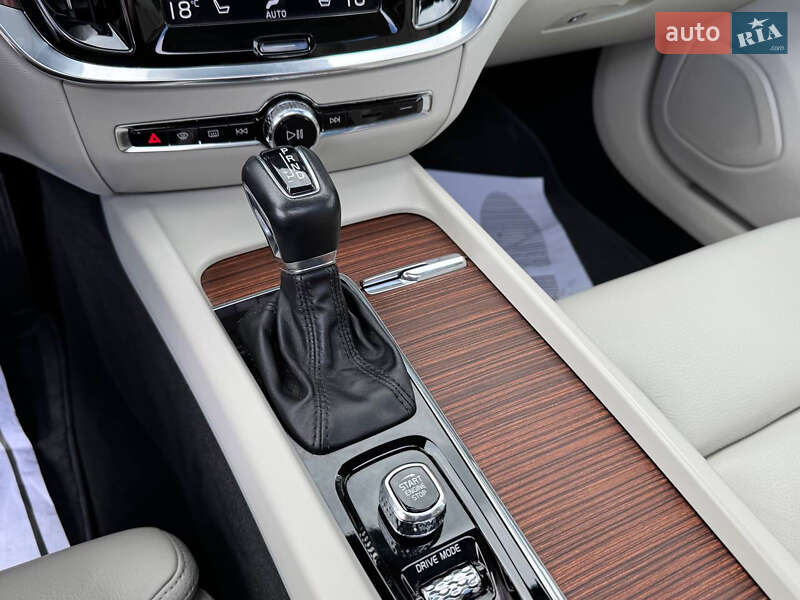 Универсал Volvo V60 2020 в Дрогобыче фото 64 Универсал Volvo V60 2020 в Дрогобыче