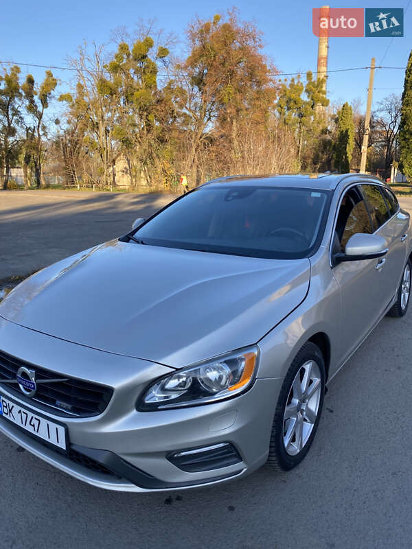 Универсал Volvo V60 2016 в Львове фото 2 Универсал Volvo V60 2016 в Львове