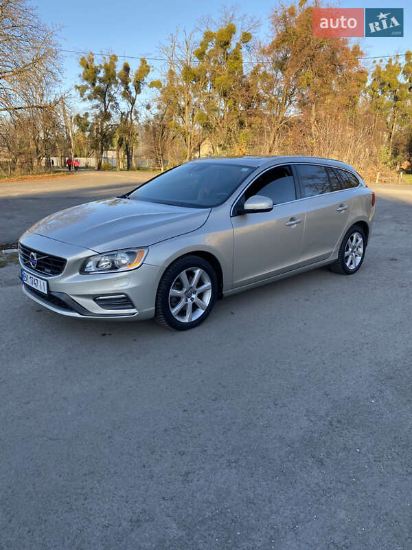 Универсал Volvo V60 2016 в Львове фото 10 Универсал Volvo V60 2016 в Львове