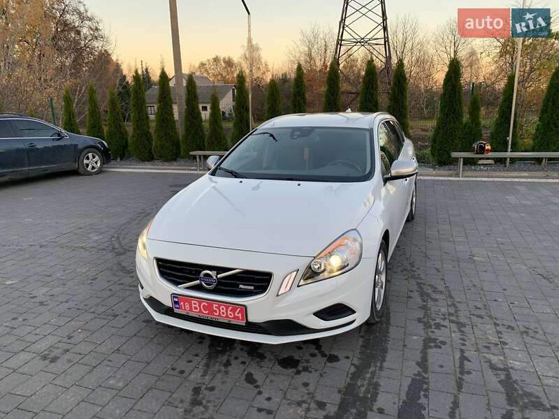 Універсал Volvo V60 2013 в Кременці