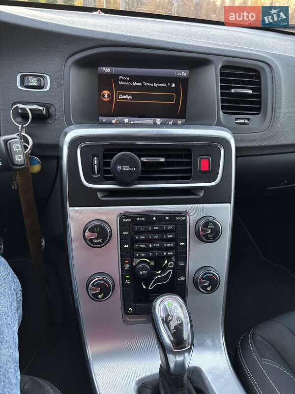 Універсал Volvo V60 2013 в Кременці