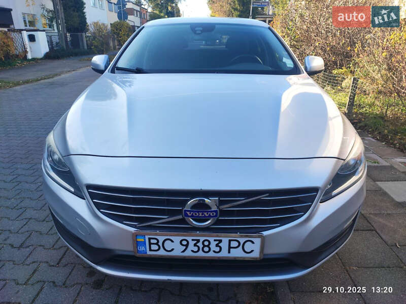 Универсал Volvo V60 2014 в Стрые