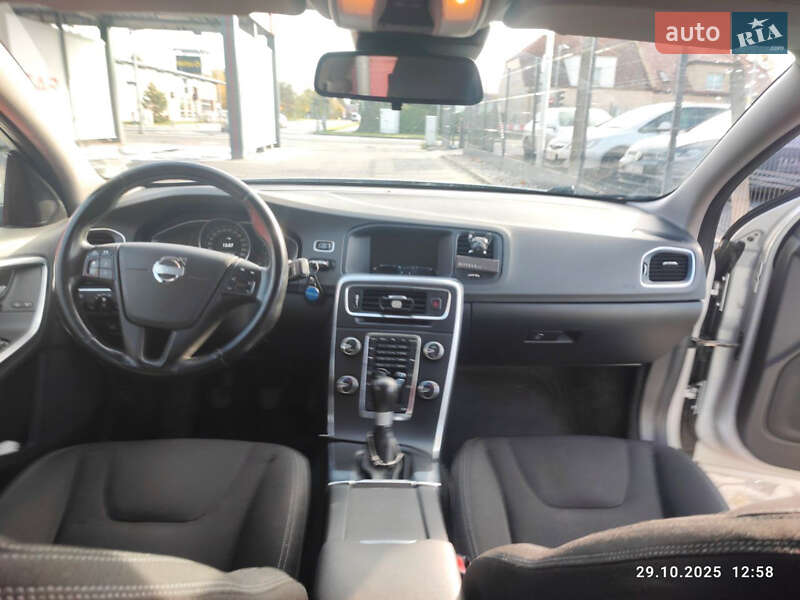 Универсал Volvo V60 2014 в Стрые