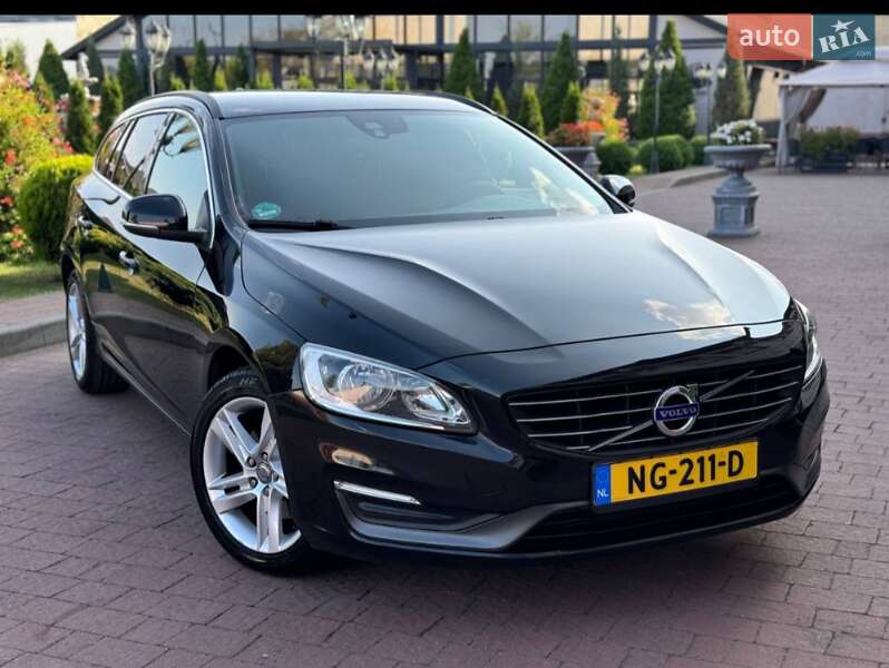 Універсал Volvo V60 2013 в Шепетівці