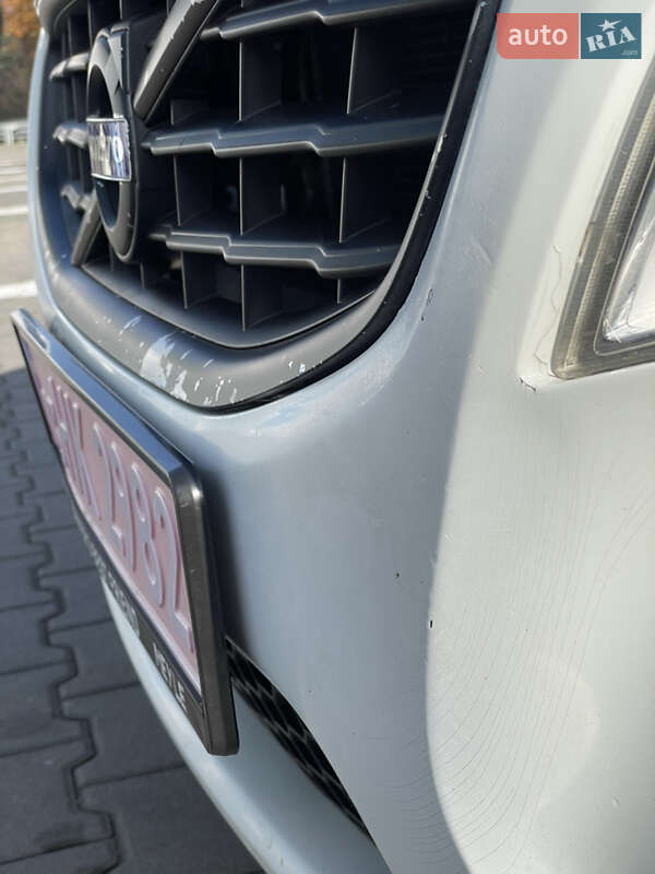 Універсал Volvo V60 2012 в Києві
