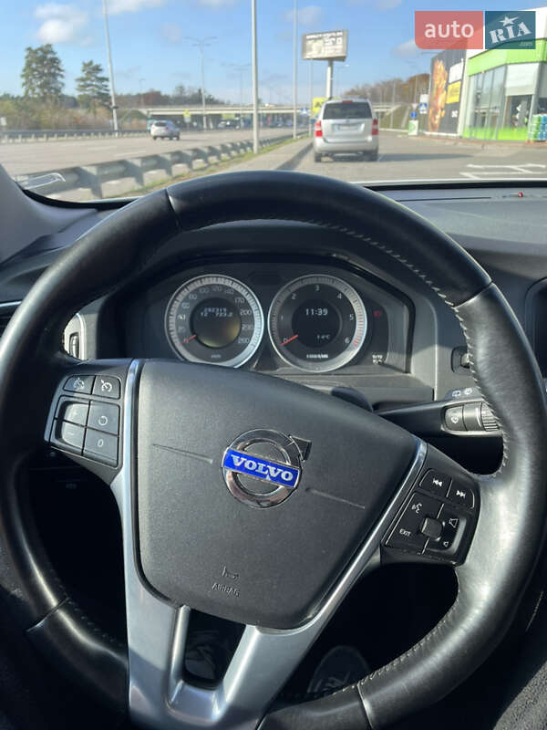 Універсал Volvo V60 2012 в Києві