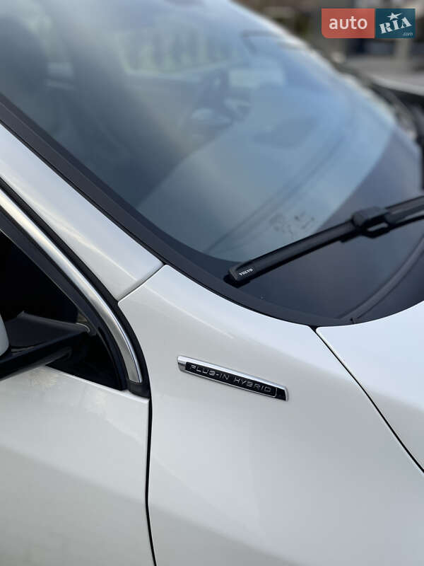 Універсал Volvo V60 2014 в Золочеві