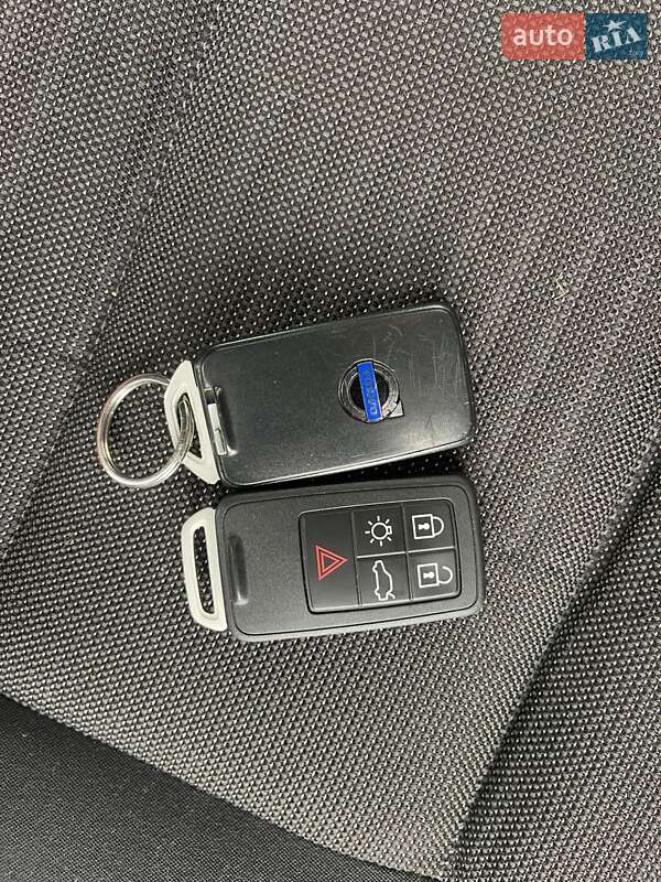 Універсал Volvo V60 2013 в Луцьку