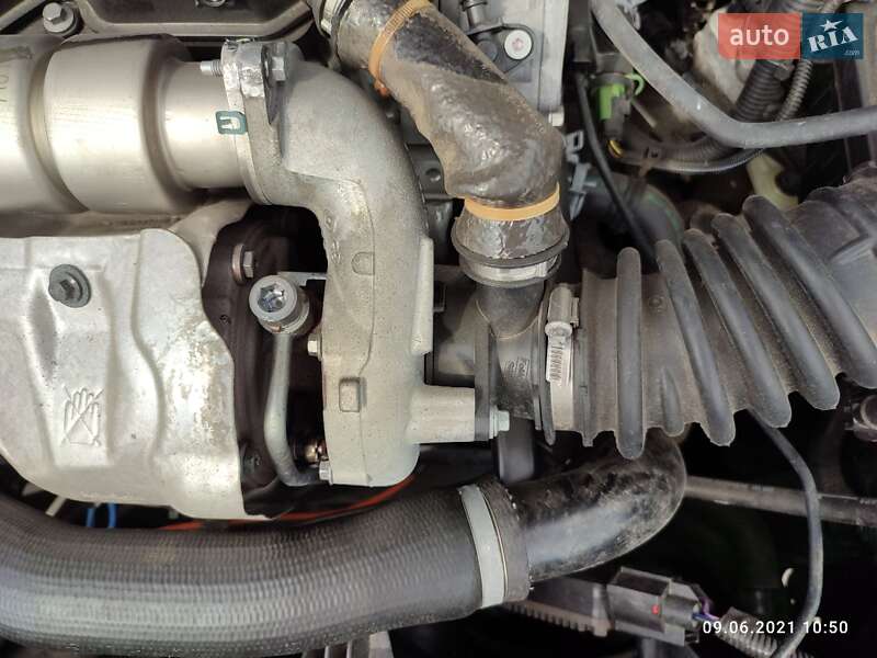 Універсал Volvo V60 2014 в Стрию фото 33 Універсал Volvo V60 2014 в Стрию