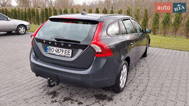 Универсал Volvo V60 2011 в Зборове