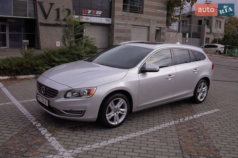 Универсал Volvo V60 2014 в Каменском фото 2 Универсал Volvo V60 2014 в Каменском