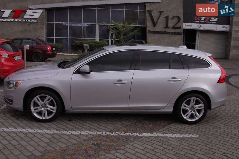Универсал Volvo V60 2014 в Каменском фото 5 Универсал Volvo V60 2014 в Каменском