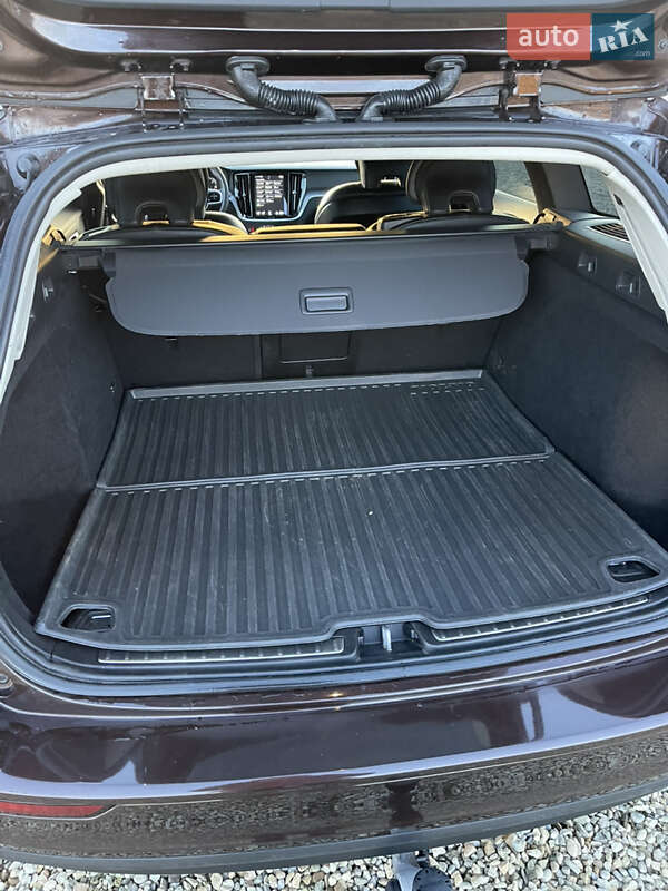 Універсал Volvo V60 2020 в Калуші фото 36 Універсал Volvo V60 2020 в Калуші