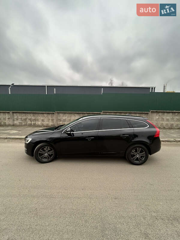 Универсал Volvo V60 2014 в Киеве фото 7 Универсал Volvo V60 2014 в Киеве