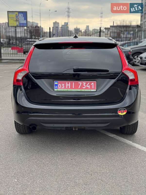 Універсал Volvo V60 2012 в Києві