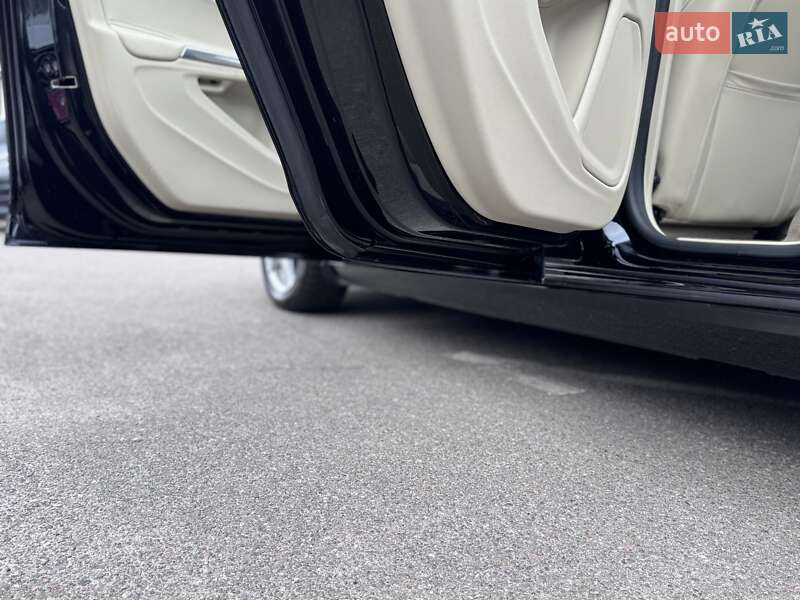 Універсал Volvo V60 2012 в Києві