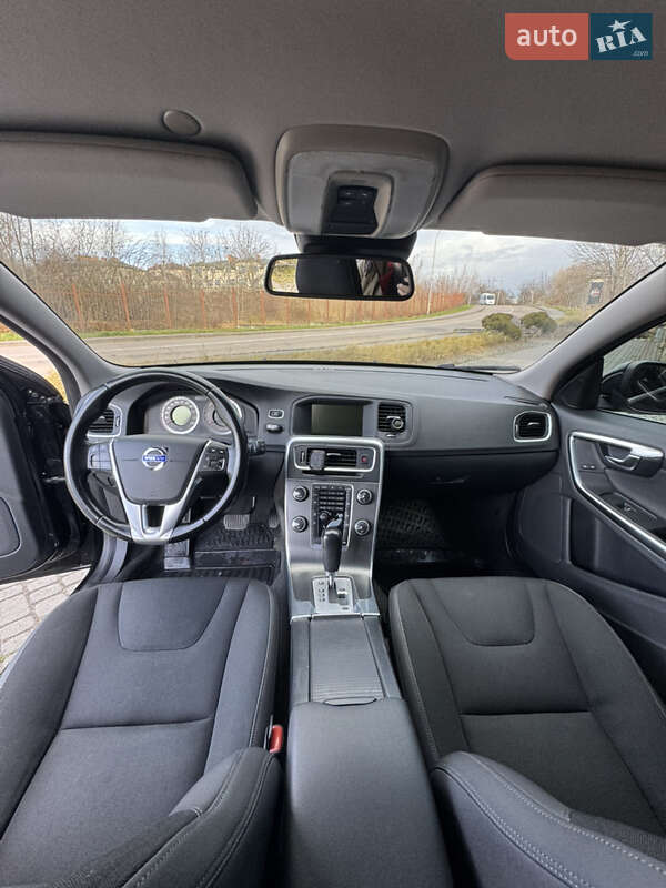 Універсал Volvo V60 2010 в Трускавці