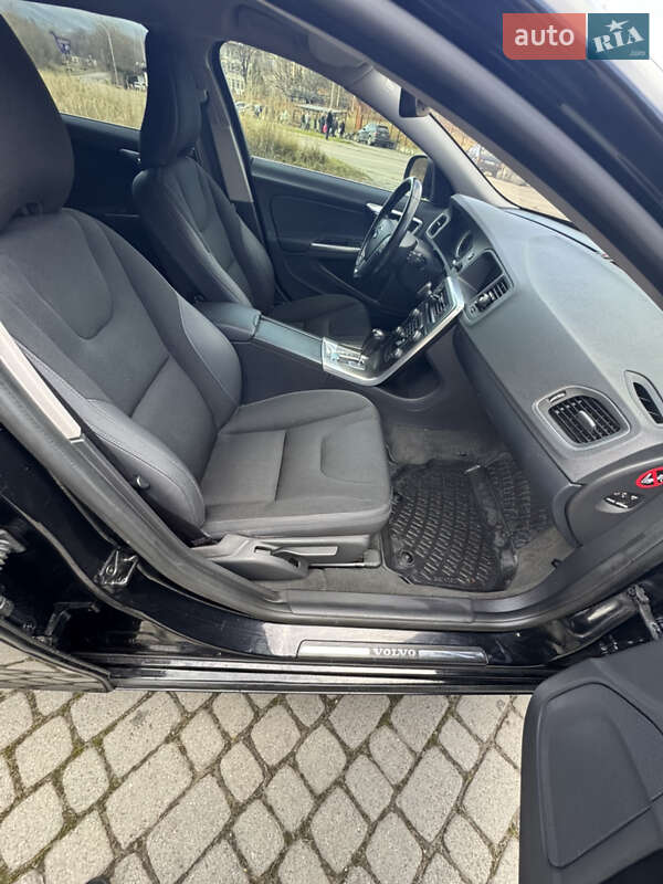 Універсал Volvo V60 2010 в Трускавці