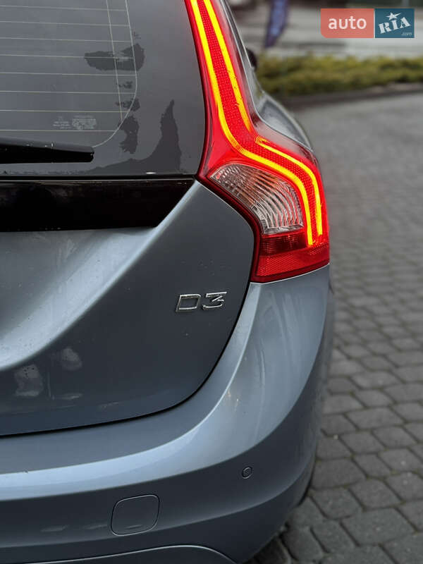 Универсал Volvo V60 2016 в Хмельницком