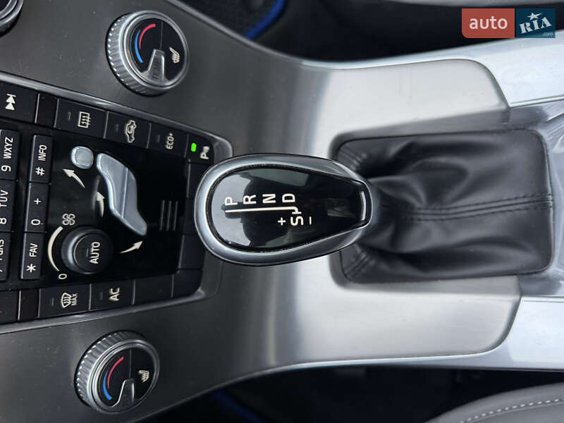 Универсал Volvo V60 2016 в Хмельницком