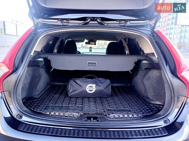 Универсал Volvo V60 2012 в Киеве