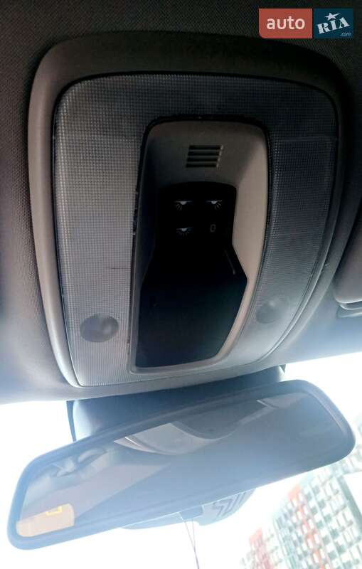 Универсал Volvo V60 2012 в Киеве