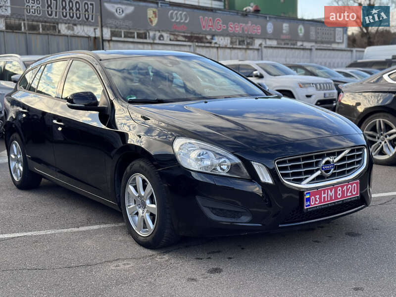 Универсал Volvo V60 2012 в Киеве фото 7 Универсал Volvo V60 2012 в Киеве