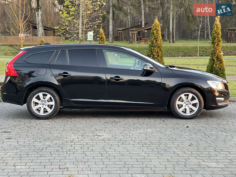 Универсал Volvo V60 2014 в Луцке