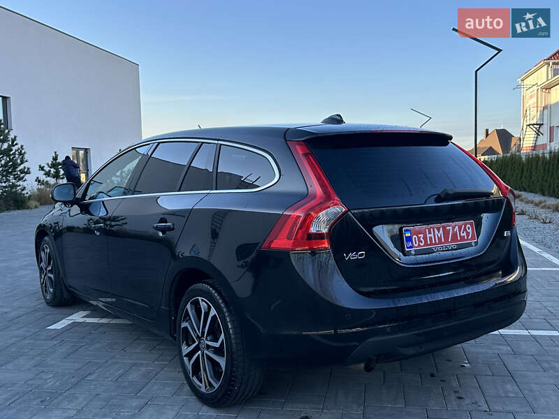 Универсал Volvo V60 2011 в Луцке